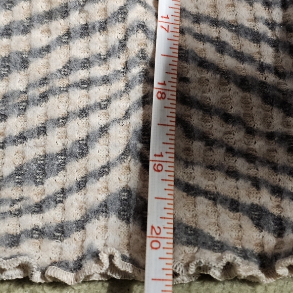 American Eagle | Ribbed Zebra Print Short Sleeve Pajama Set with Shorts sz Small - Picture 6 of 8